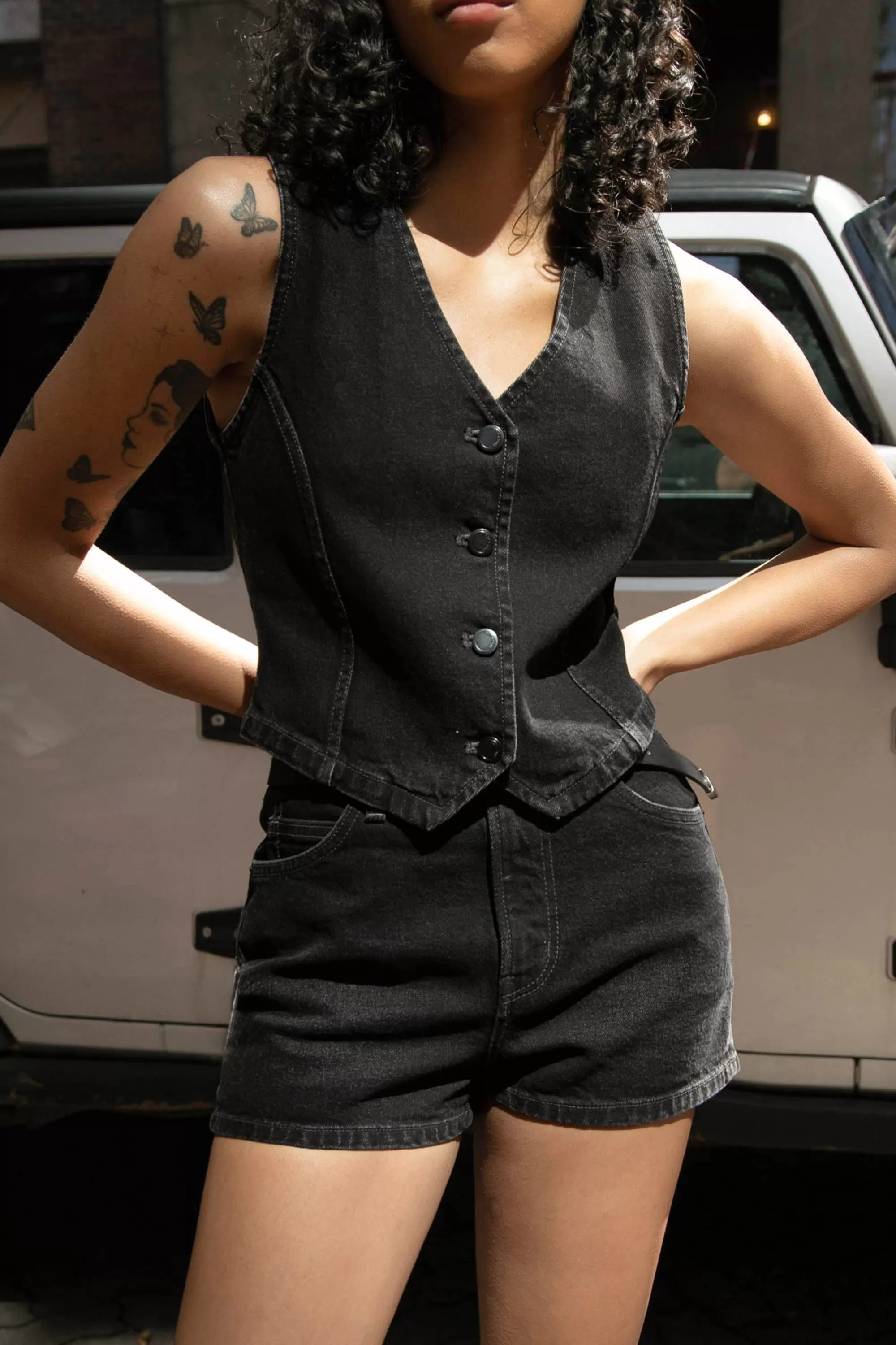 OAK + FORT BLACK DENIM VEST | Women Tops