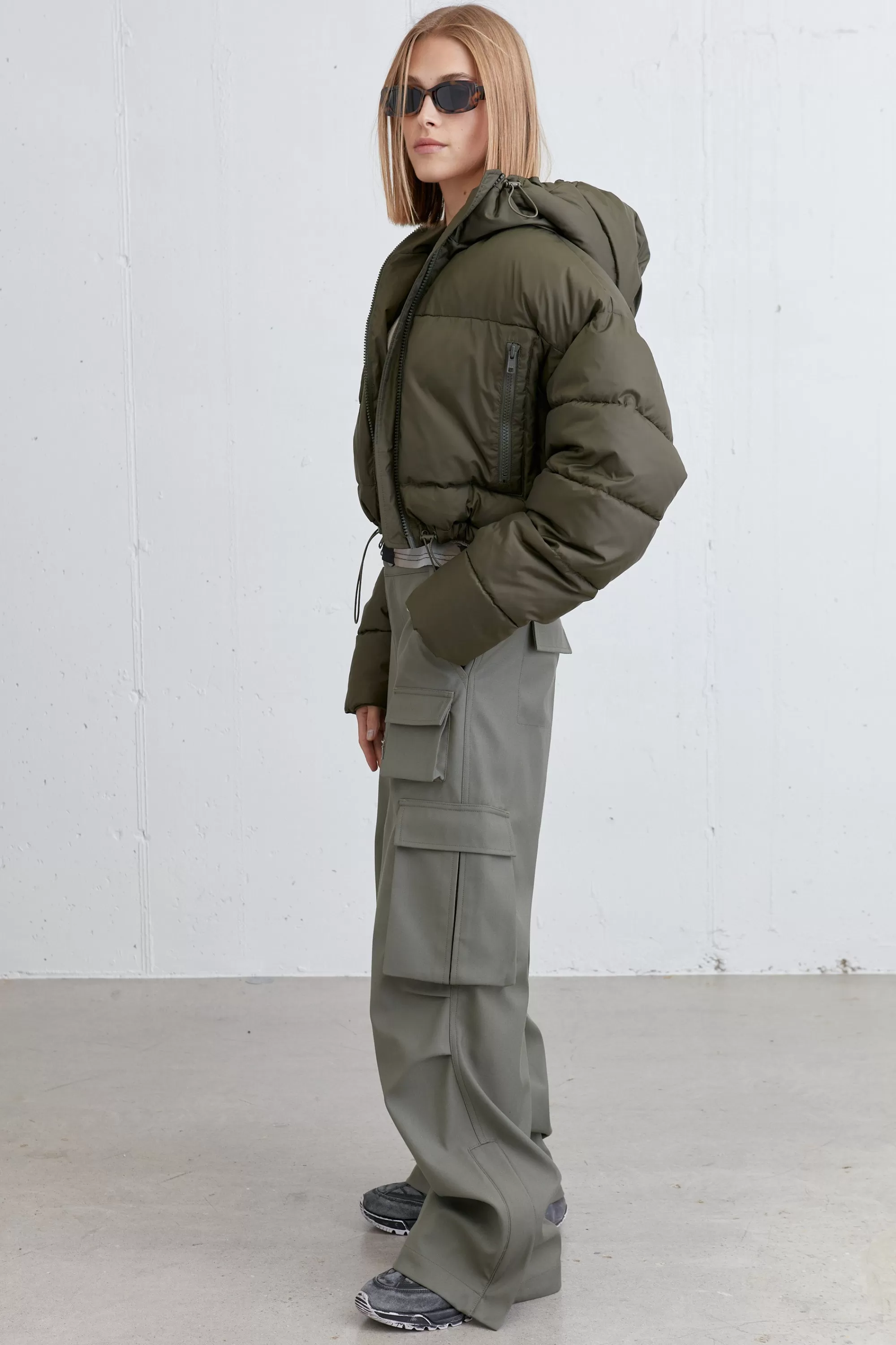 OAK + FORT CROPPED PUFFER JACKET | Women Coats & Jackets