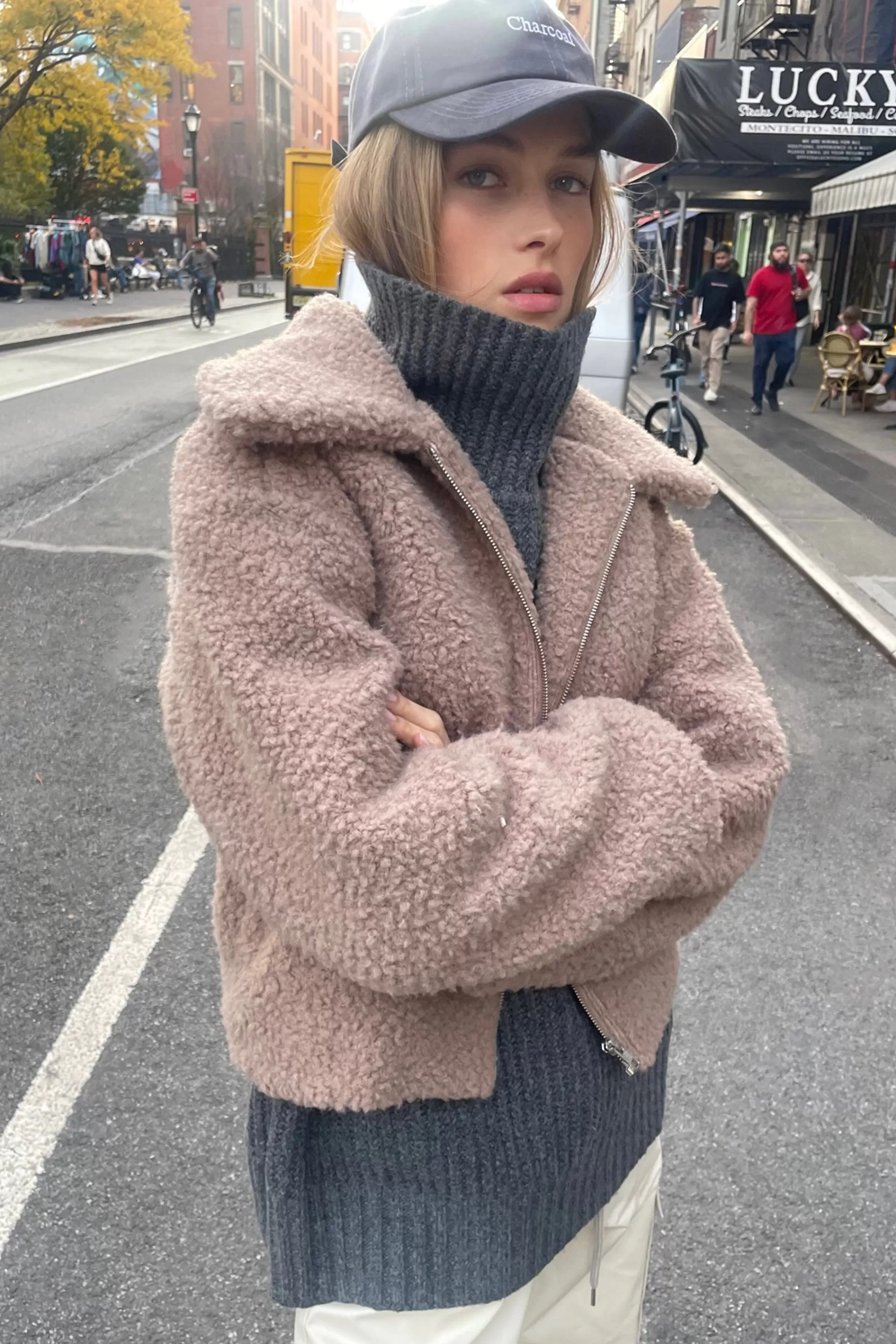 OAK + FORT CROPPED SHEARLING BOMBER JACKET | Women Coats & Jackets