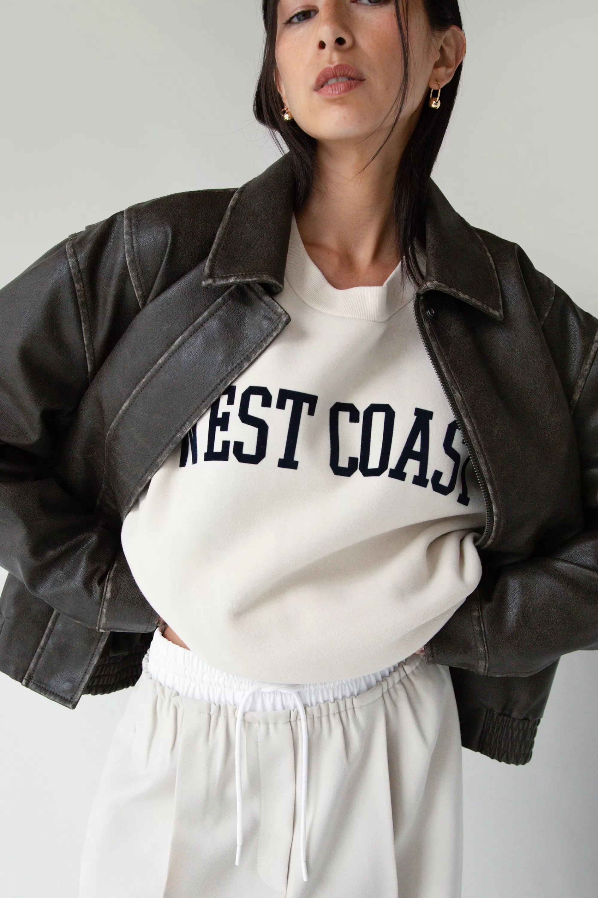 OAK + FORT VINTAGE INSPIRED VEGAN LEATHER BOMBER JACKET | Women Coats & Jackets
