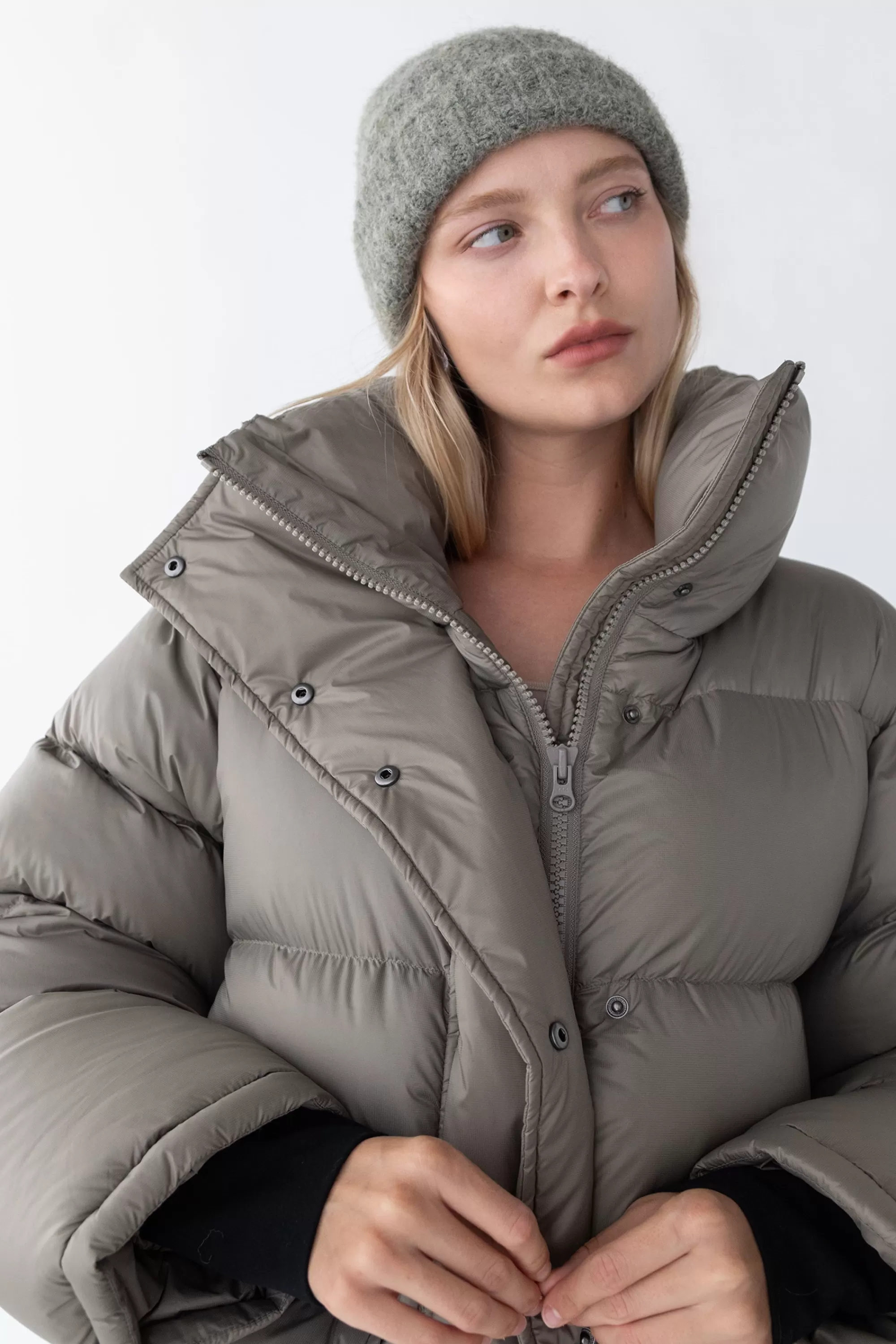 OAK + FORT WOOL BLEND RIBBED BEANIE | Women Hats & Beanies | Hats & Beanies